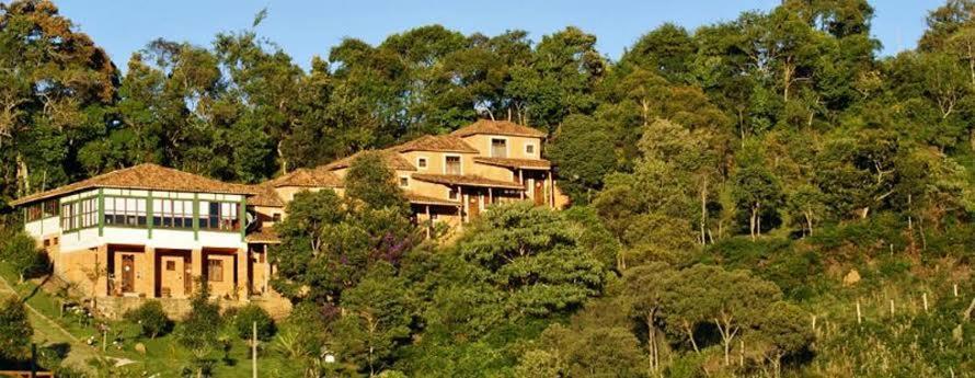 Suites Canela De Ema - Ibitipoca Conceição da Ibitipoca Dış mekan fotoğraf